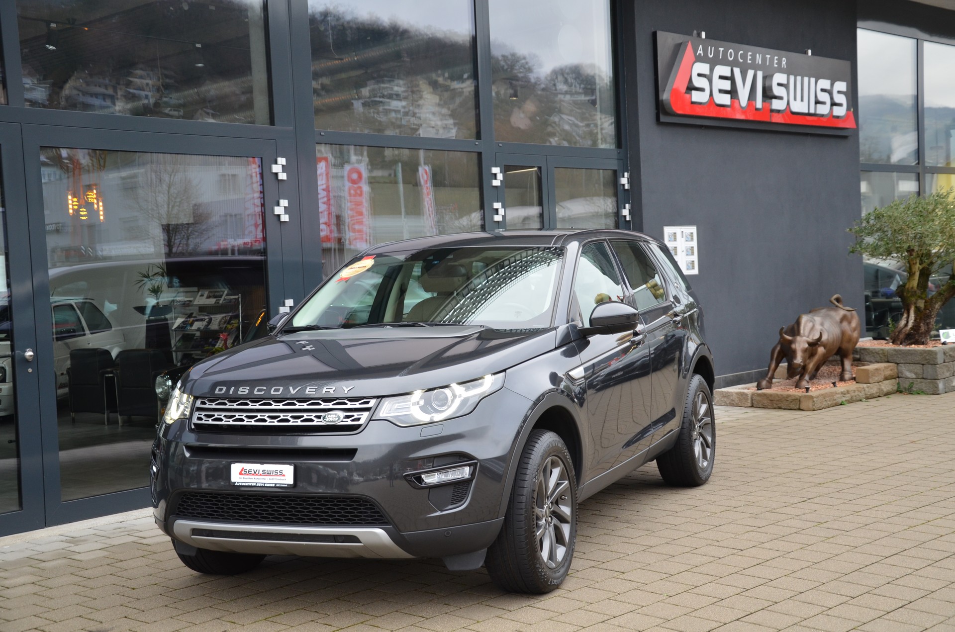 LAND ROVER Discovery Sport 2.0 TD4 HSE AT9*7 Plätzer,Ab MFK,1 Jahr oder 20'000km Garantie*-image-7