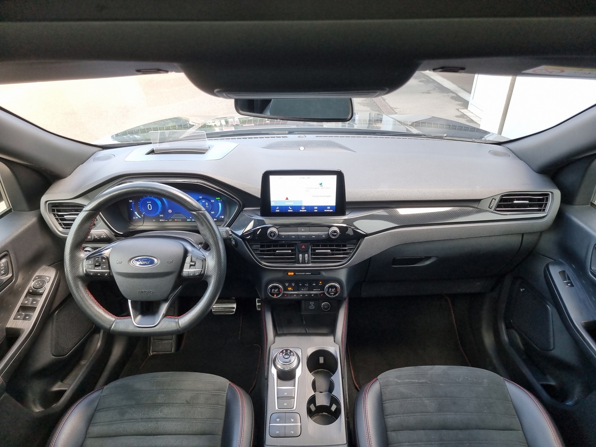 FORD Kuga 2.5 Plug-in Hybrid ST-Line X-image-5