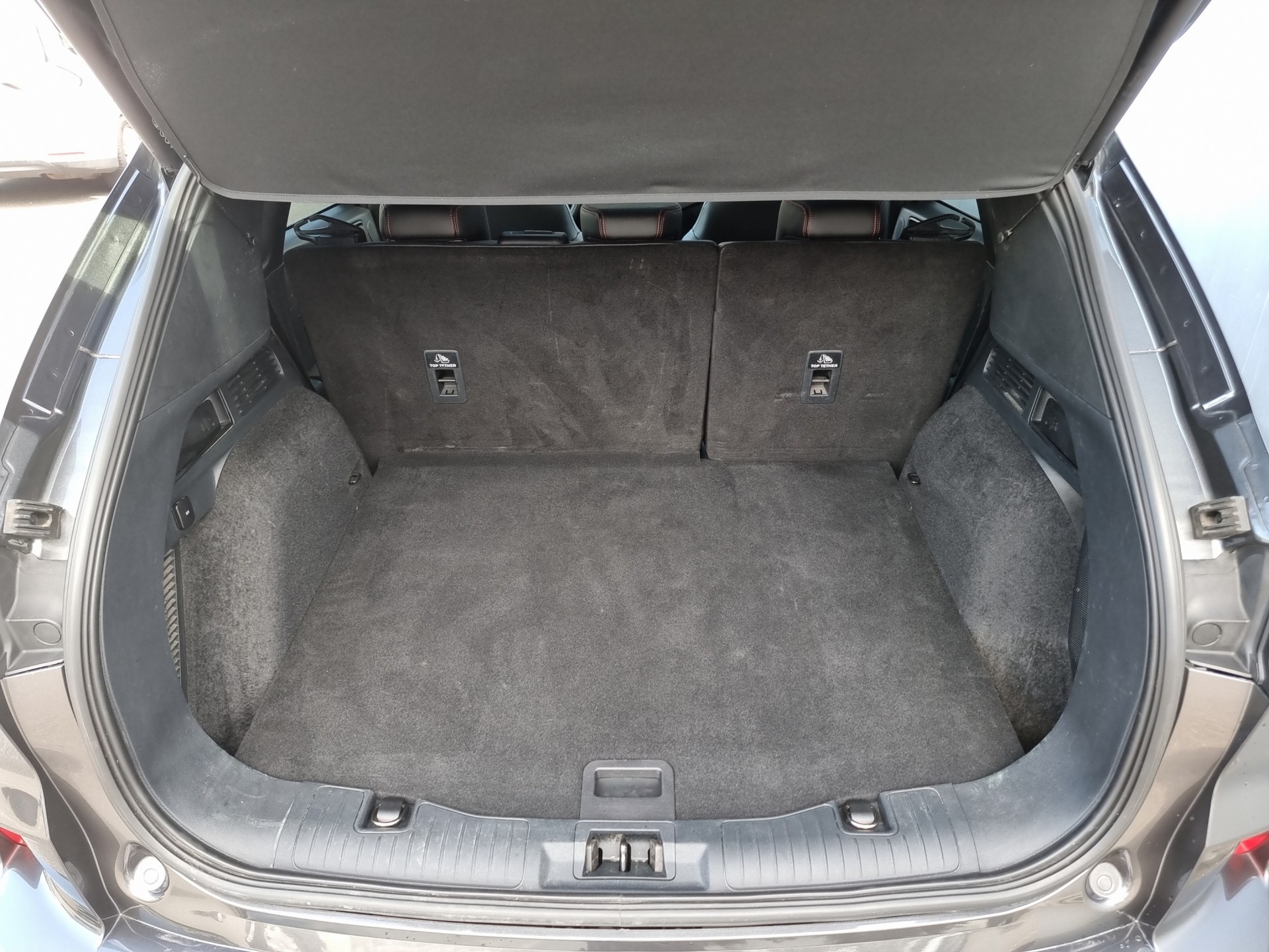 FORD Kuga 2.5 Plug-in Hybrid ST-Line X-image-15
