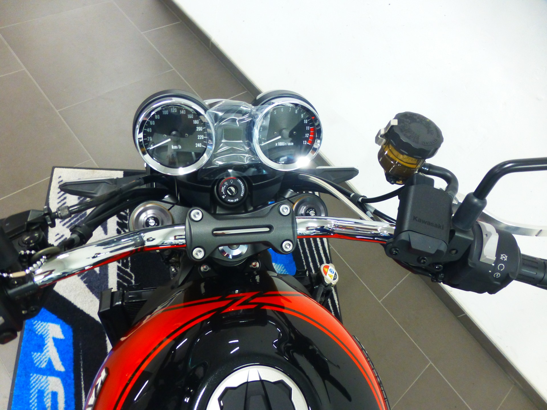 KAWASAKI Z 900 RS SE MY 2026-image-9