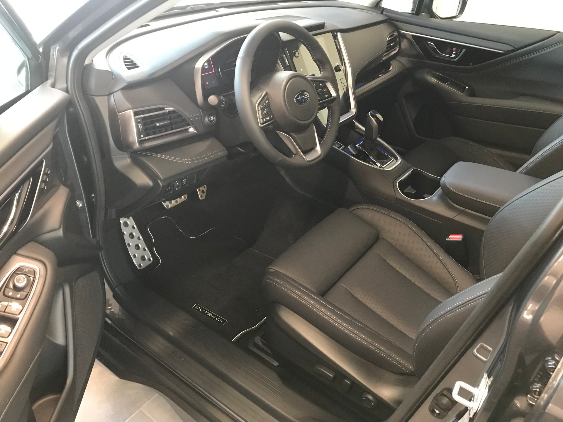 SUBARU Outback 2.5i Final Edition-image-1