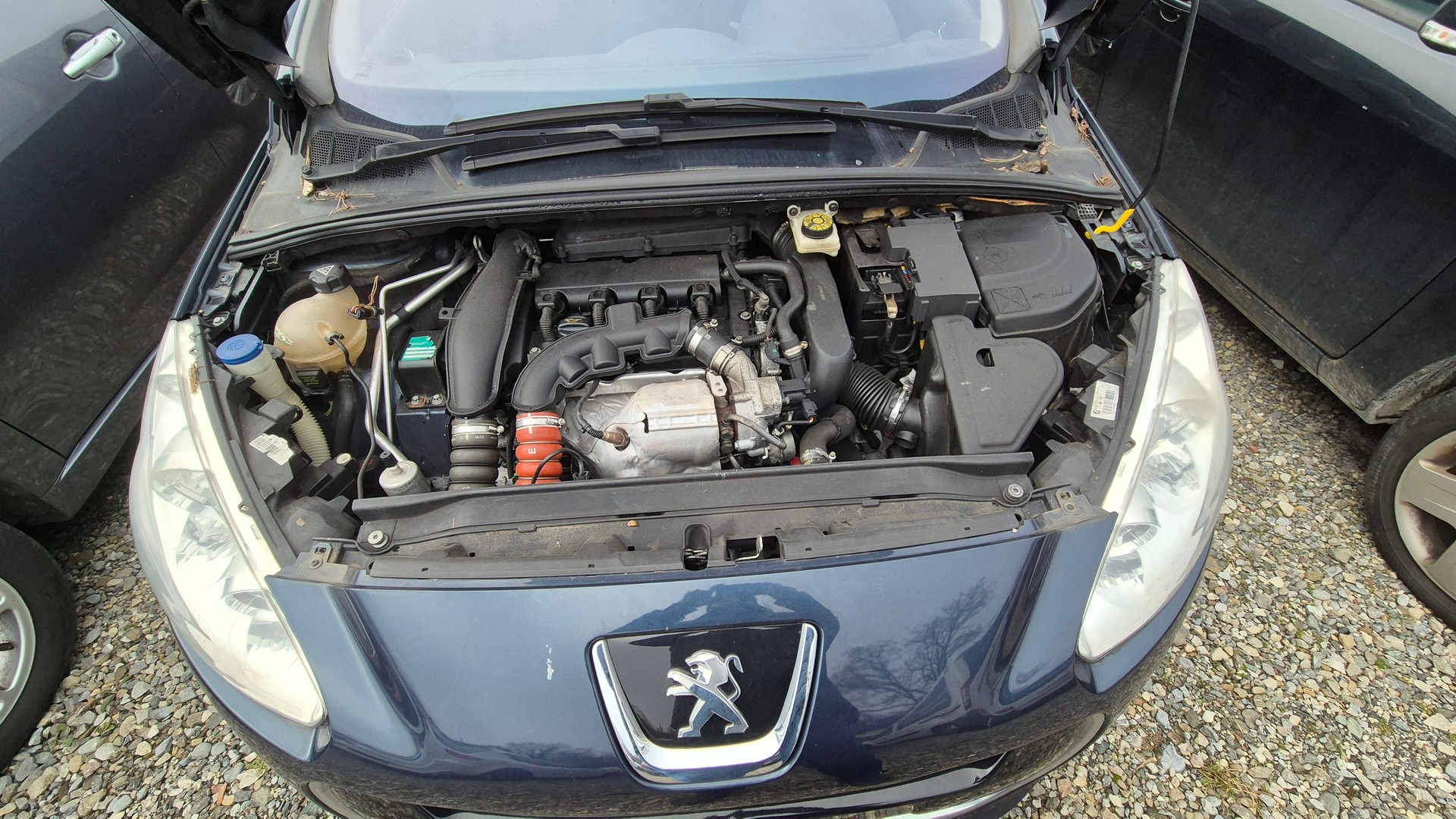 PEUGEOT 308 1.6 16V Turbo Allure Automatic-image-11