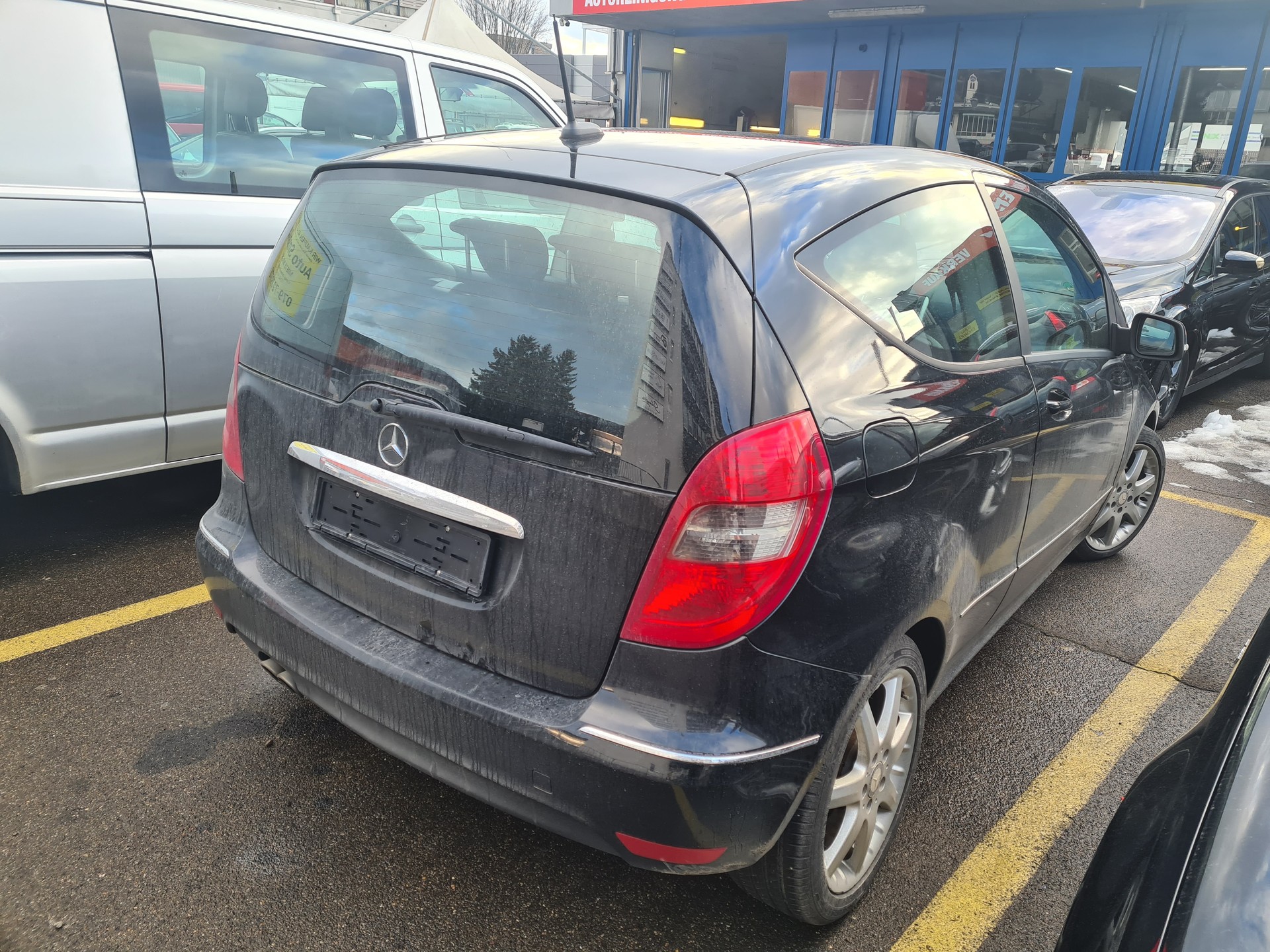 MERCEDES-BENZ A 200 T Elégance Edition A-image-2