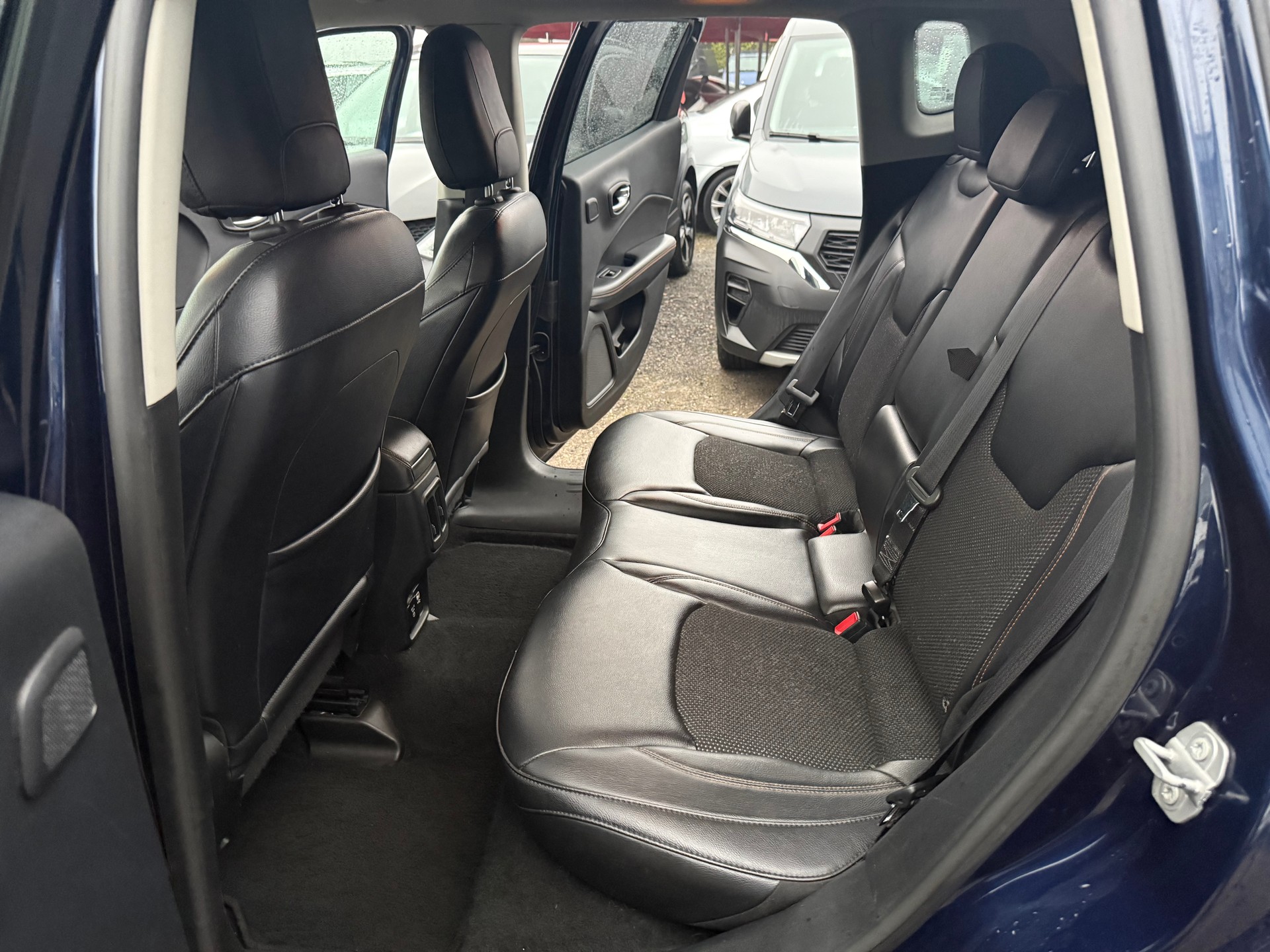 JEEP Compass 2.0CRD Limited AWD 9ATX-image-9