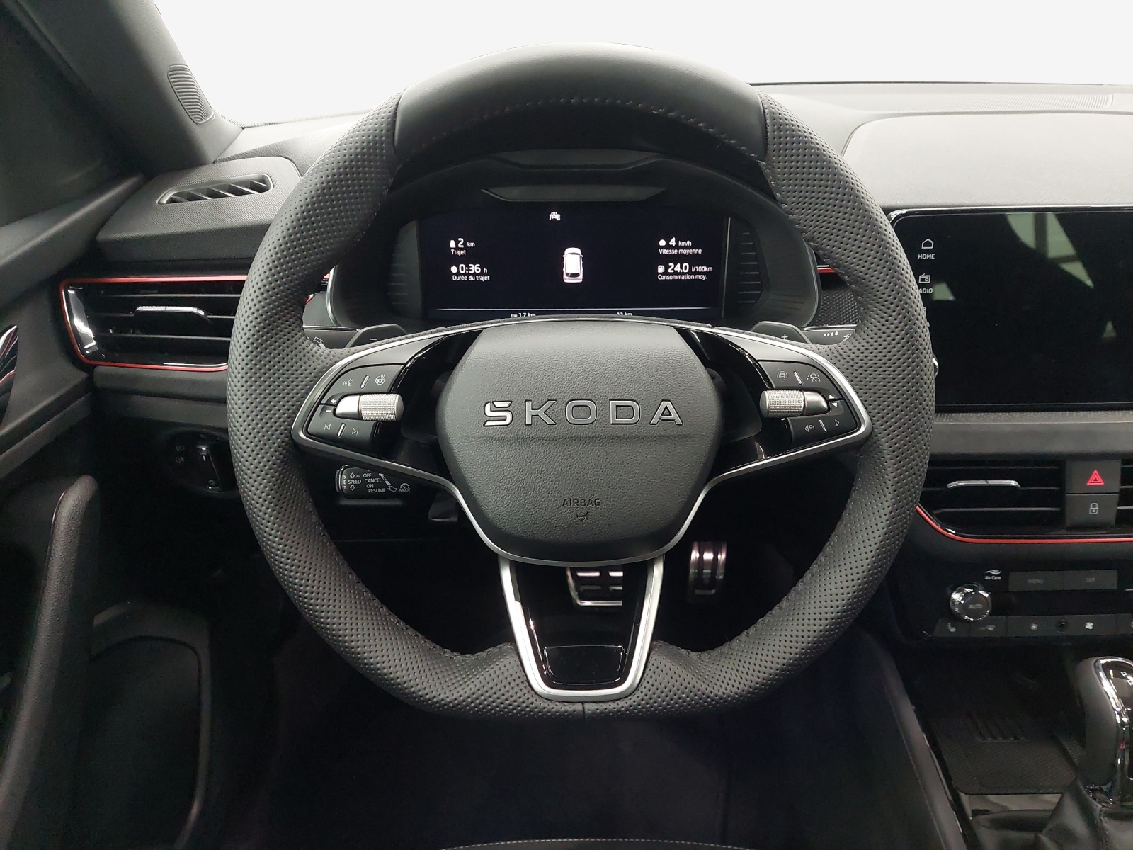 SKODA Kamiq 1.0 TSI Dynamic DSG-image-9