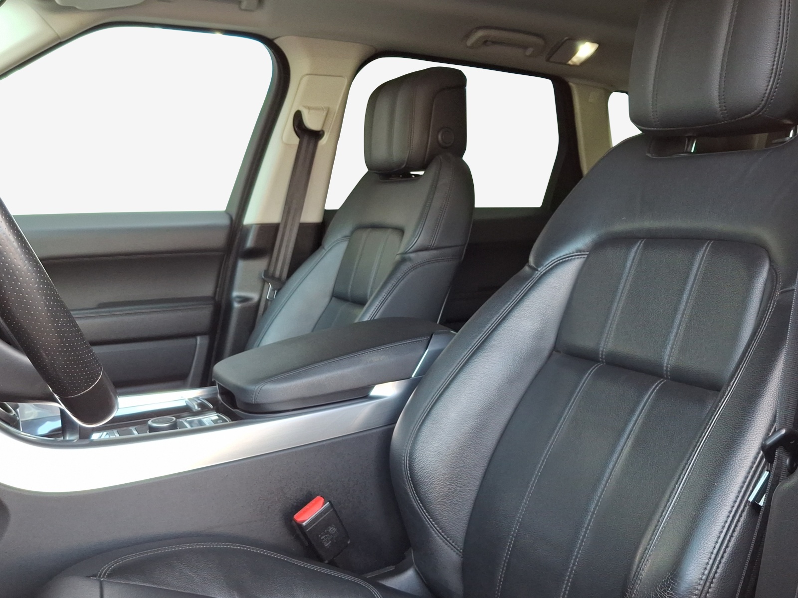 LAND ROVER Range Rover Sport P400e 2.0 I4 PHEV SE Automatic-image-7