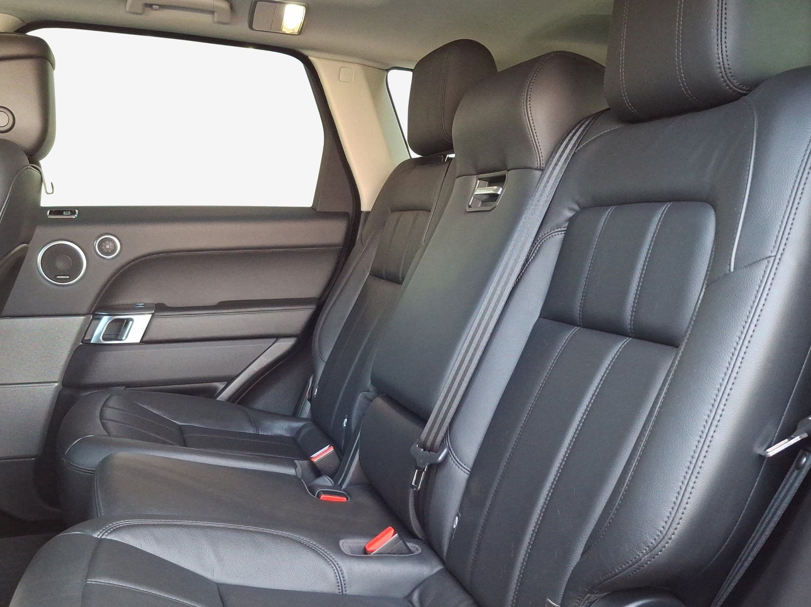 LAND ROVER Range Rover Sport P400e 2.0 I4 PHEV SE Automatic-image-11