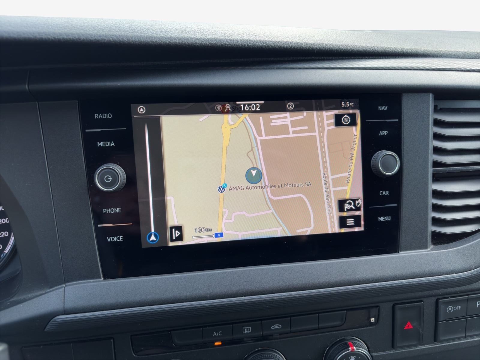 VW T6.1 2.0 TDI 4Motion-image-13