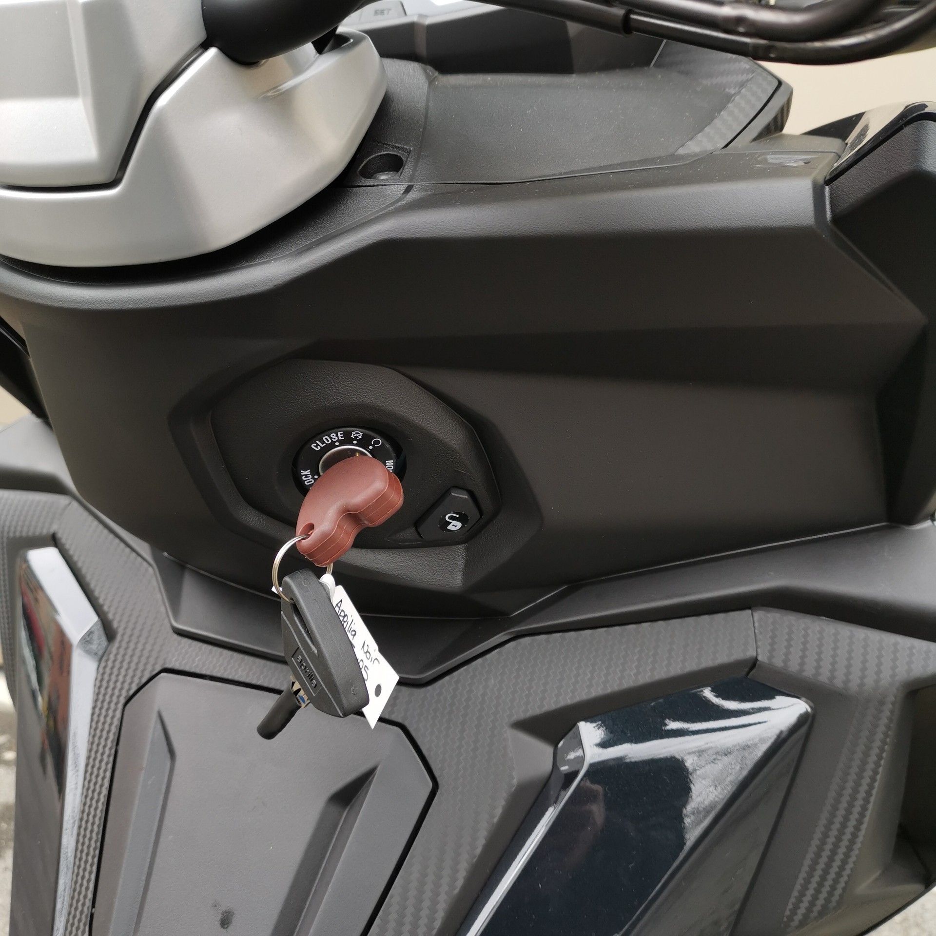 APRILIA SR 125 GT Sport ABS E5+-image-10