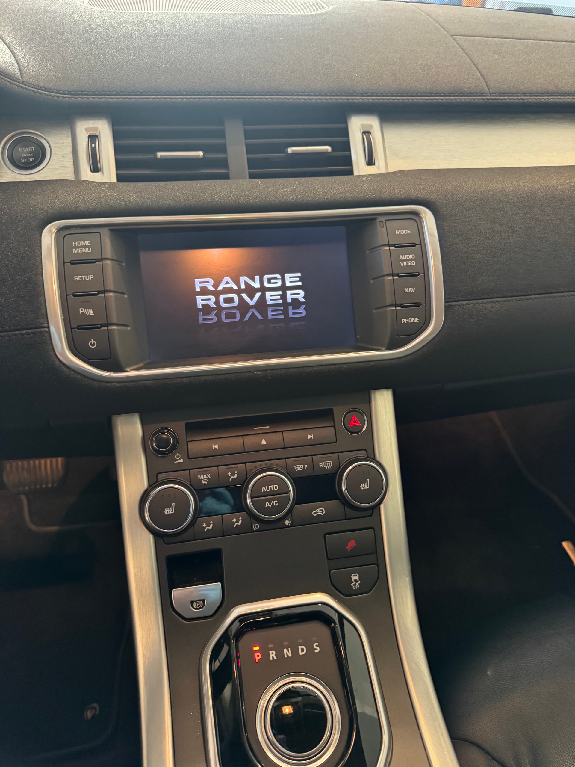 LAND ROVER Range Rover Evoque 2.2 TD4 Dynamic-image-7