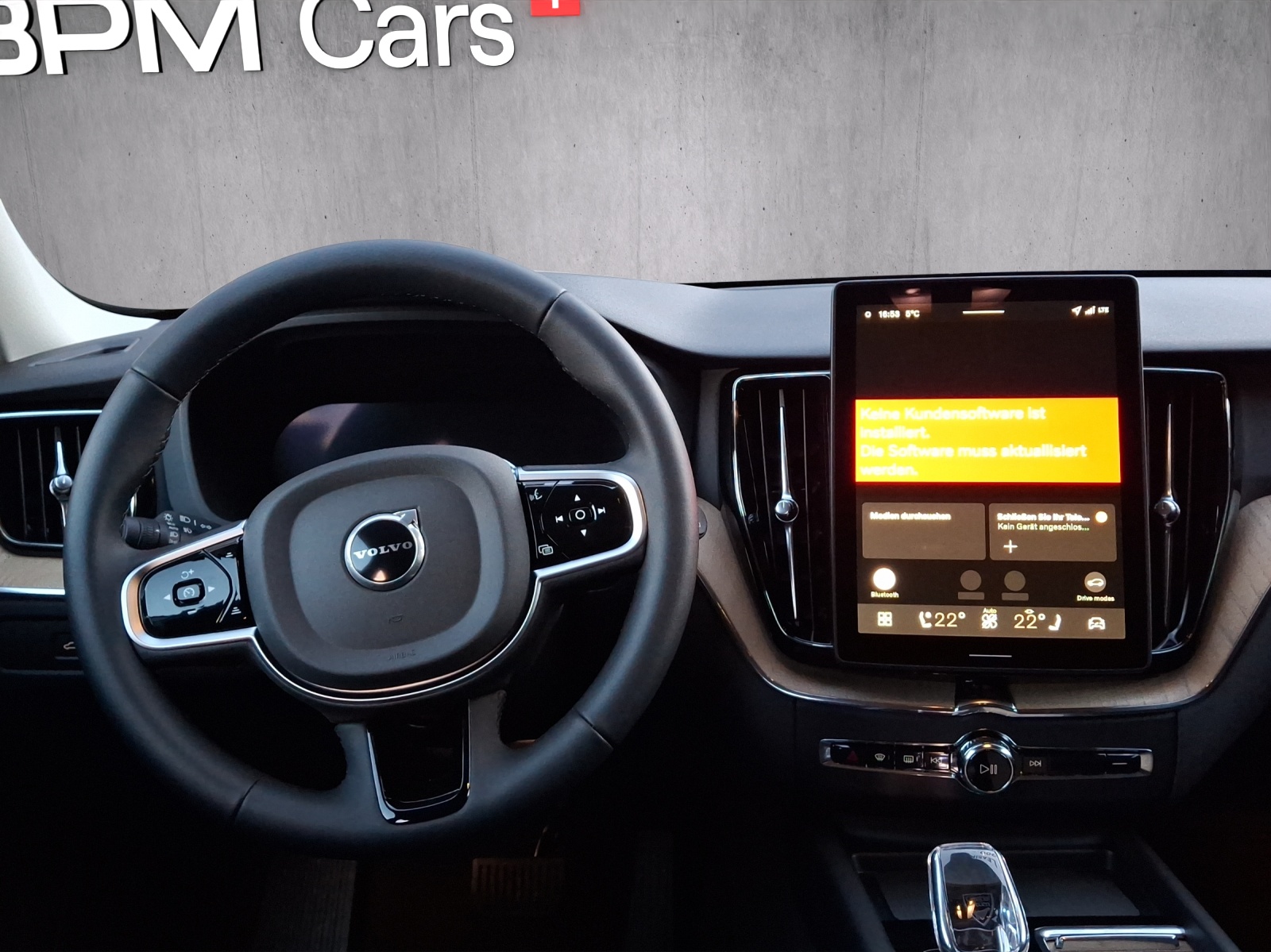 VOLVO XC60 T6 eAWD PluginHybrid Plus Dark Geartronic-image-9