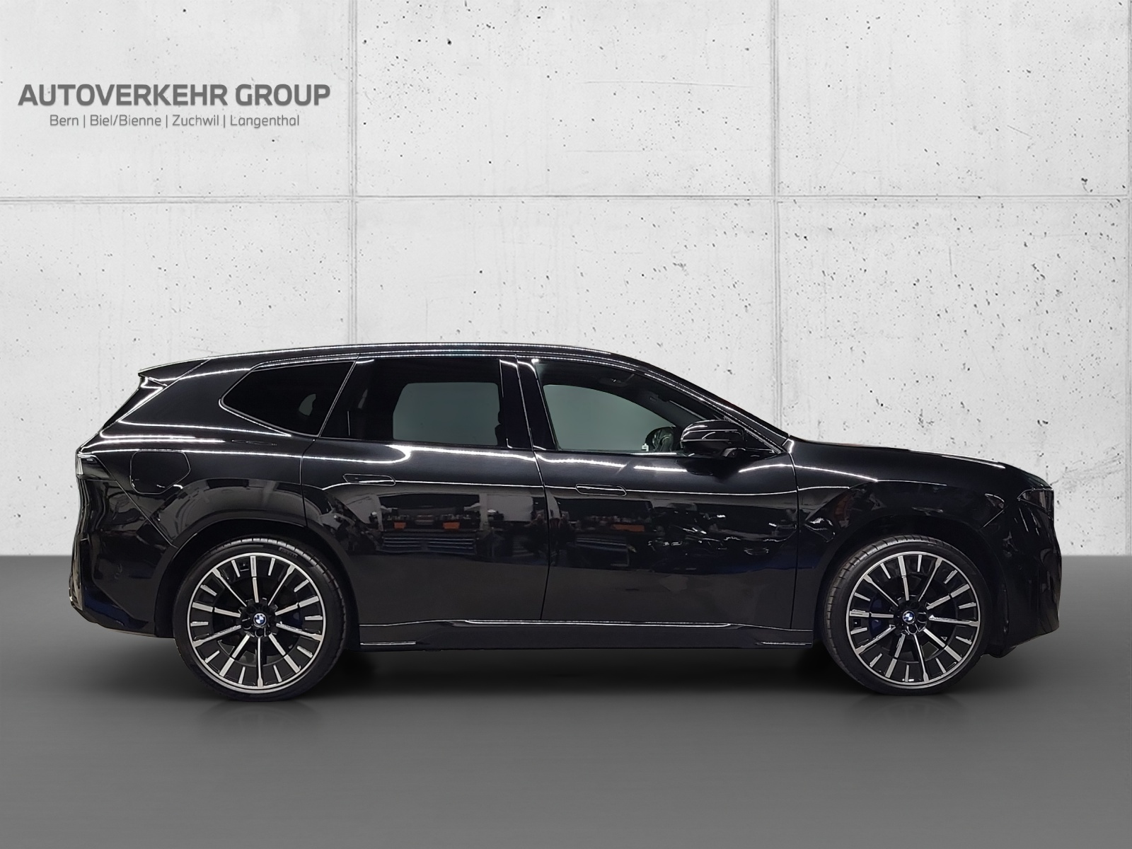 BMW iX3 50 xDrive M Sport-image-3