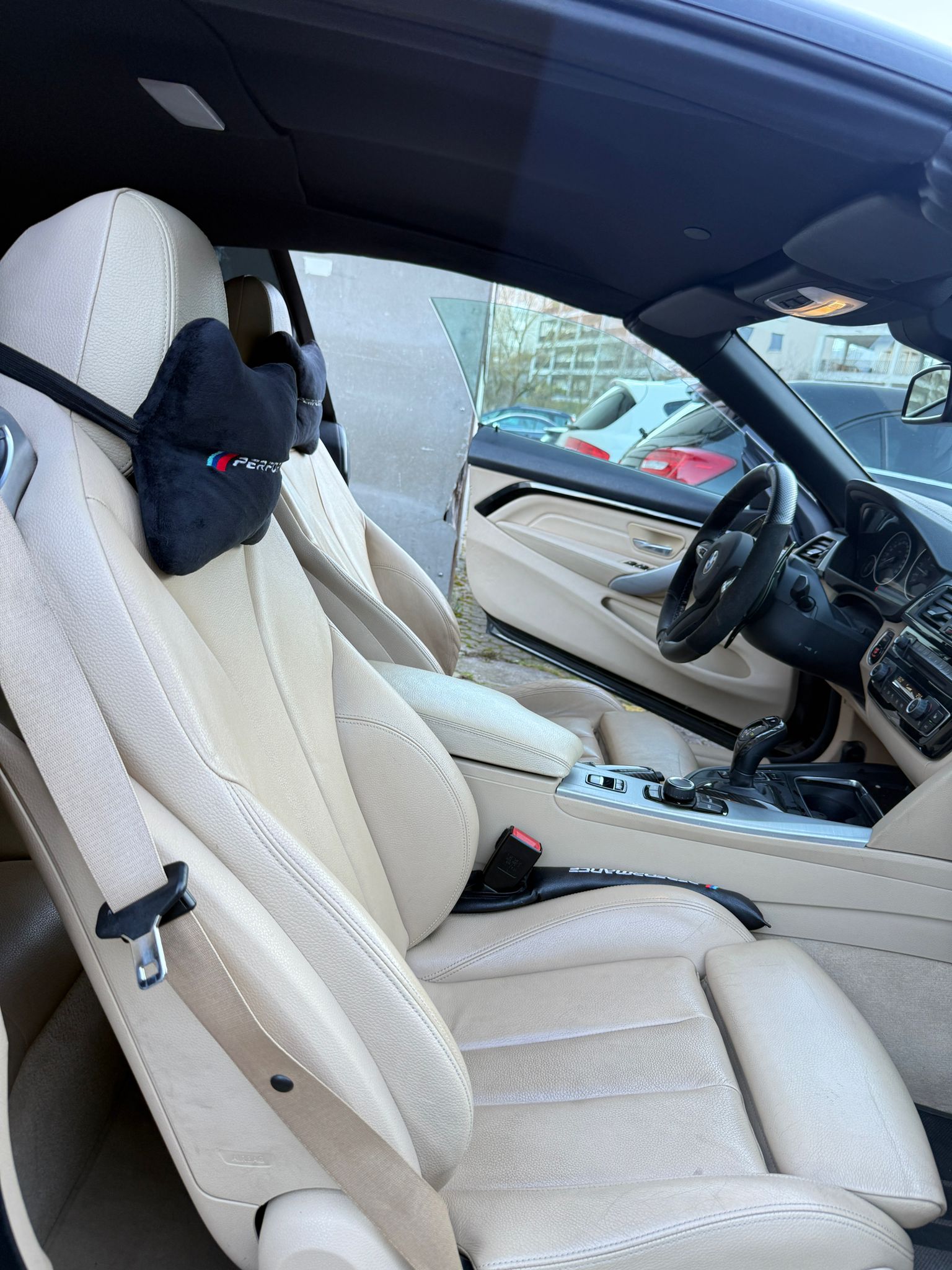 BMW 440i Cabriolet M Sport Steptronic-image-15