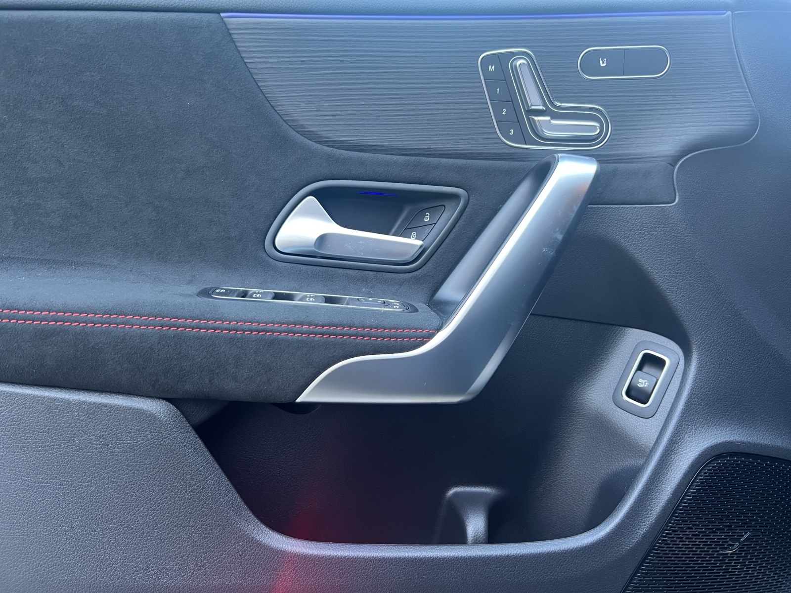 Image MERCEDES-BENZ CLA-250 CLA Shooting Brake 250 4Matic 8G-DCT