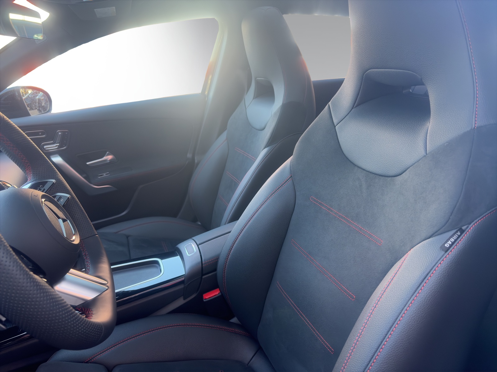 Image MERCEDES-BENZ A-220 A 220 4Matic 8G-DCT