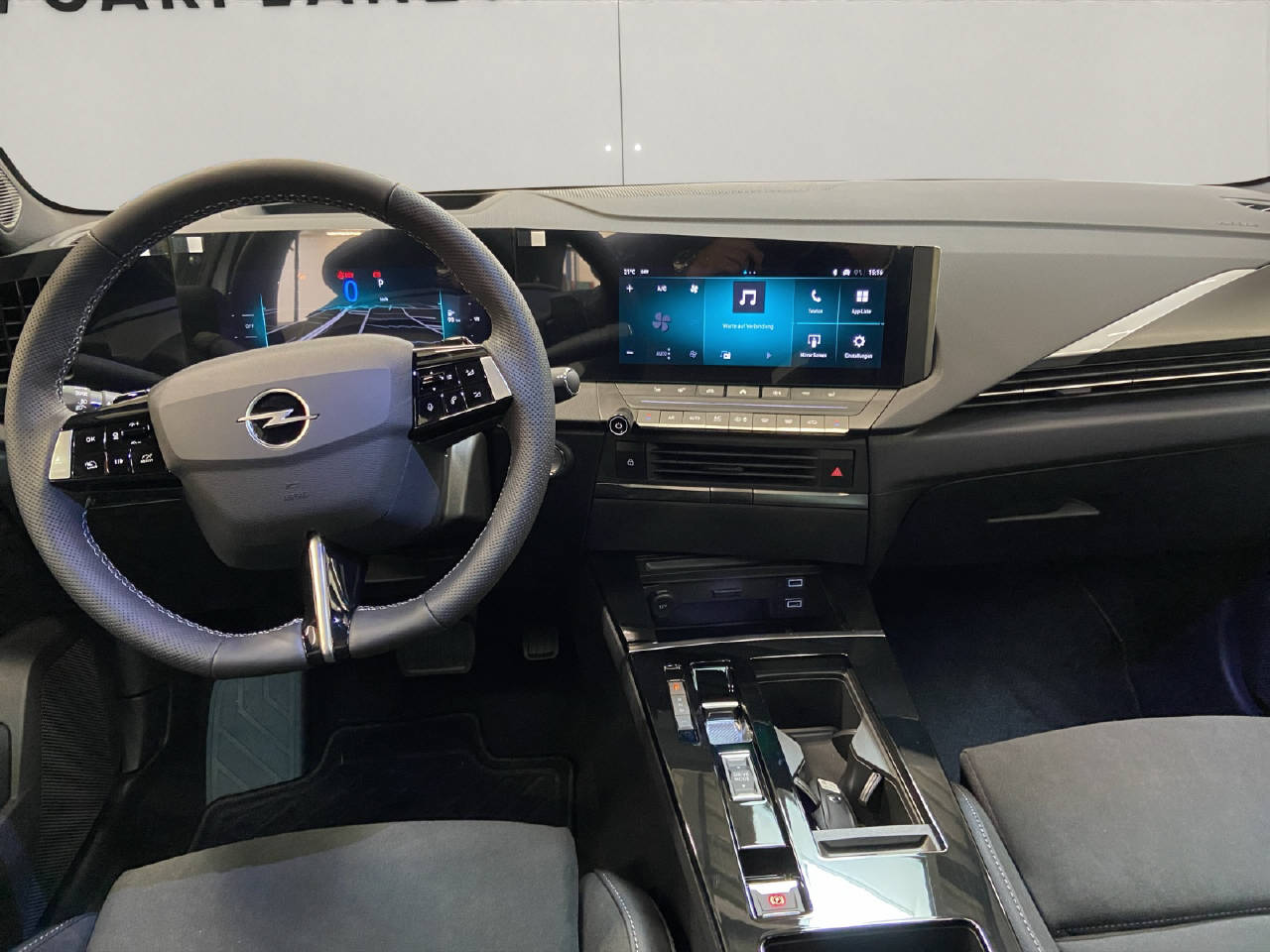OPEL Astra 1.2 T Hybrid GS-image-5