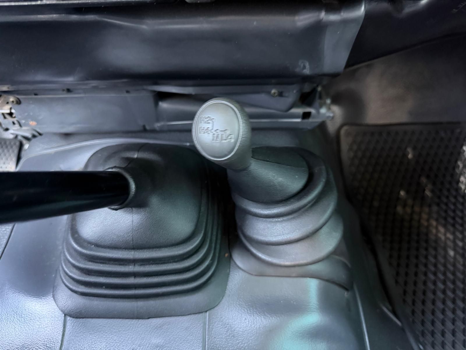 TOYOTA Land Cruiser 400 FRP-Top 4.2 D-image-13