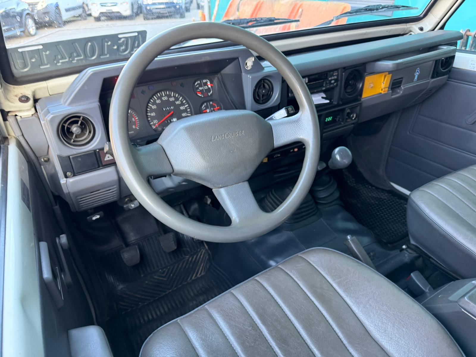 TOYOTA Land Cruiser 400 FRP-Top 4.2 D-image-7