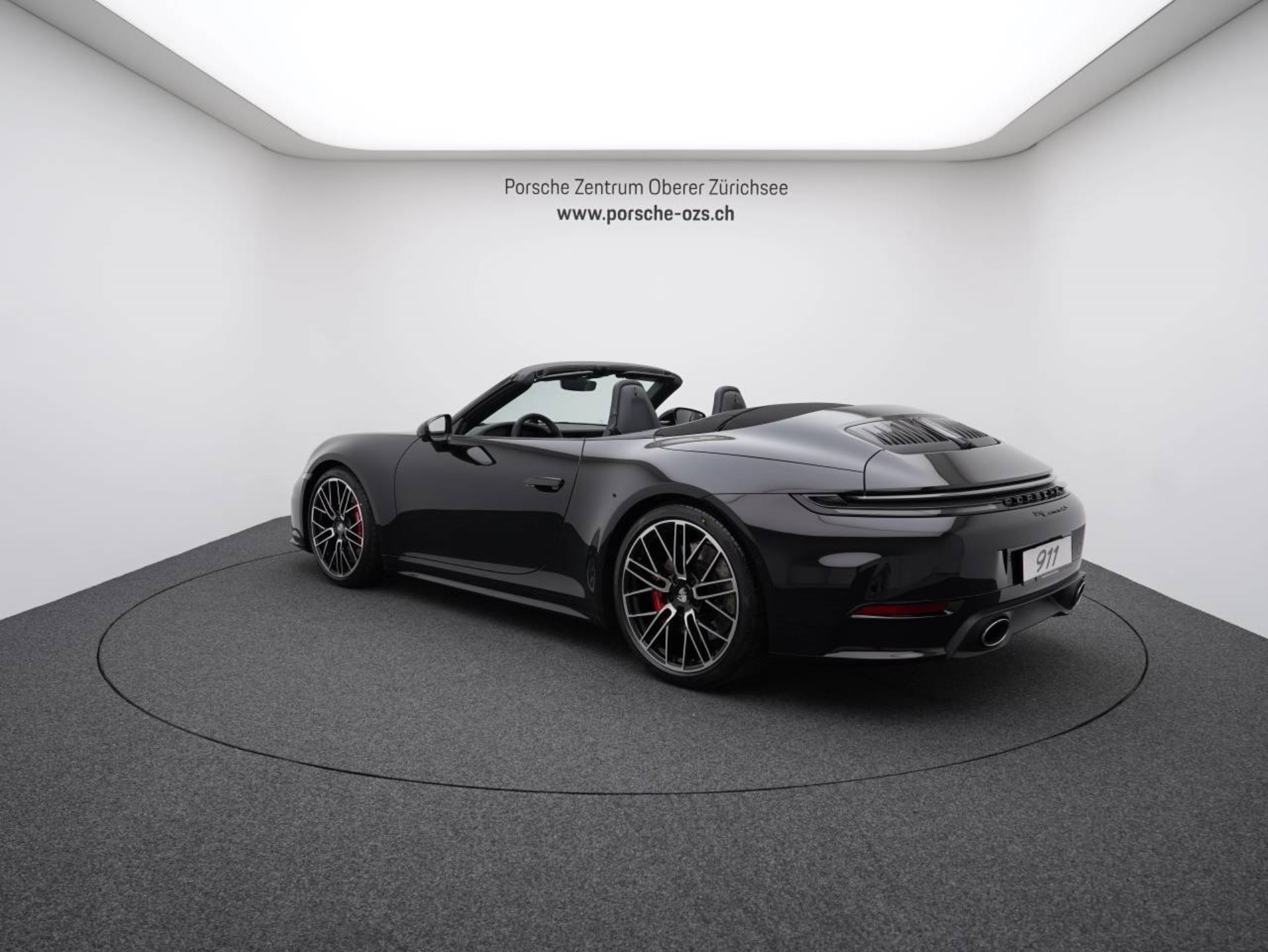 PORSCHE 911 Carrera 4S Cabriolet-image-2
