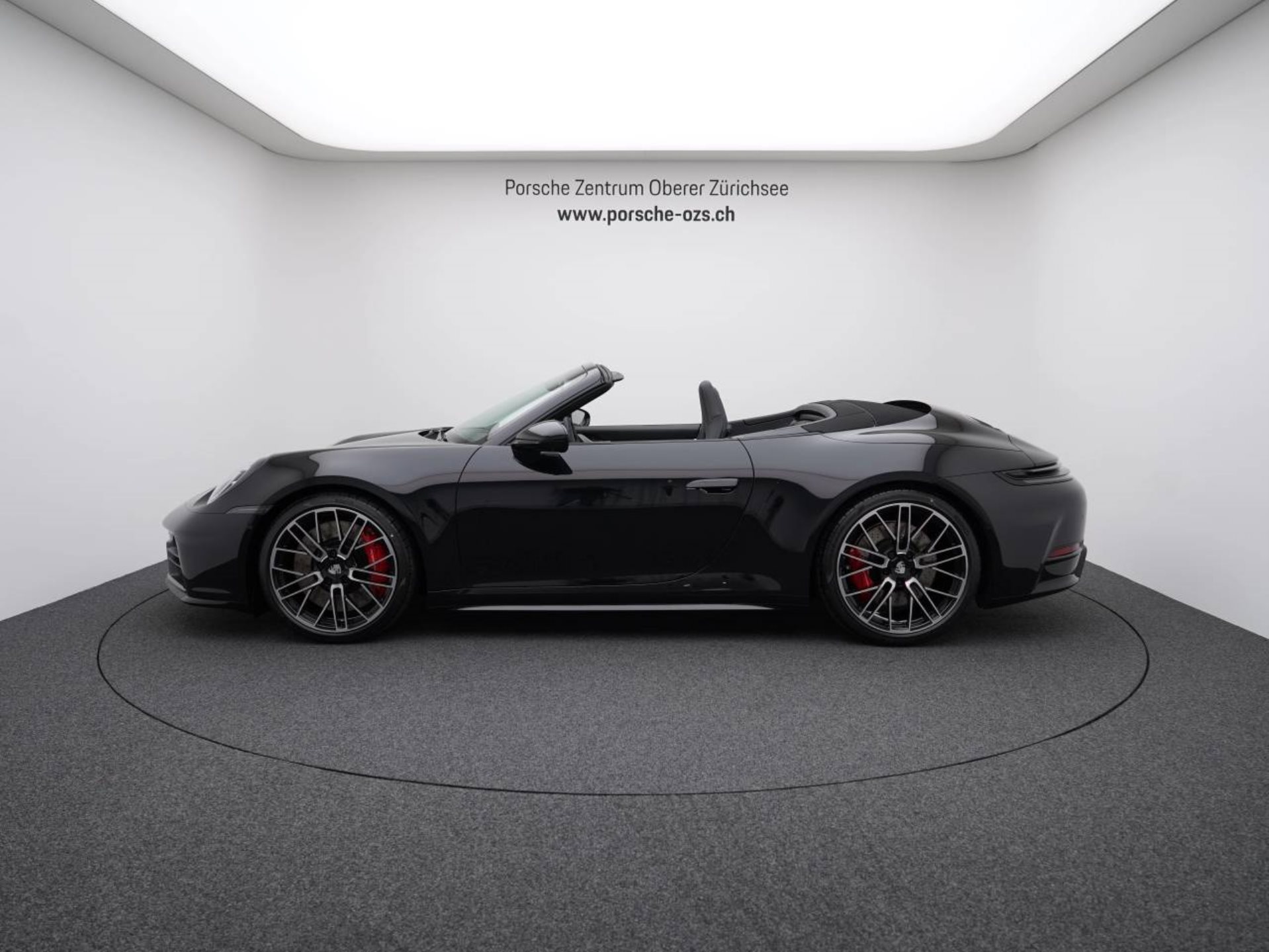 PORSCHE 911 Carrera 4S Cabriolet-image-1