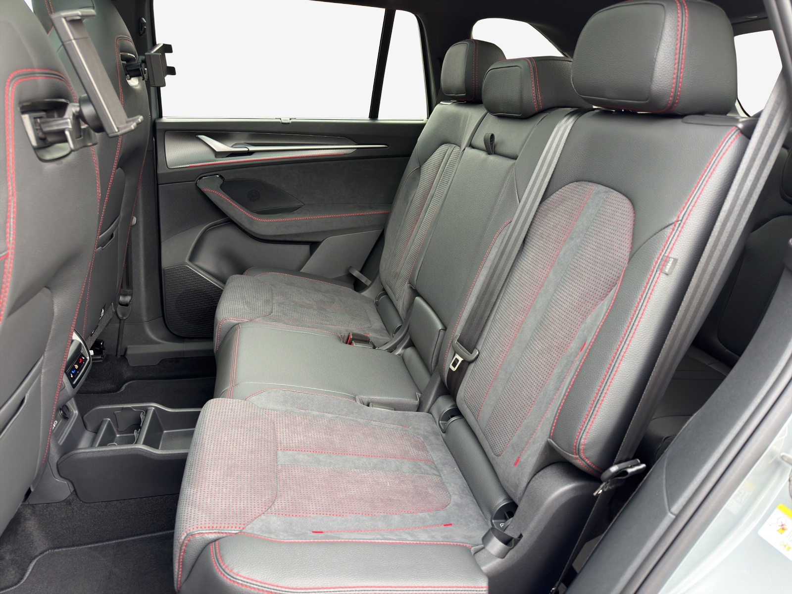 SKODA Kodiaq RS 2.0TSI 265PS 7DSG 4x4-image-11
