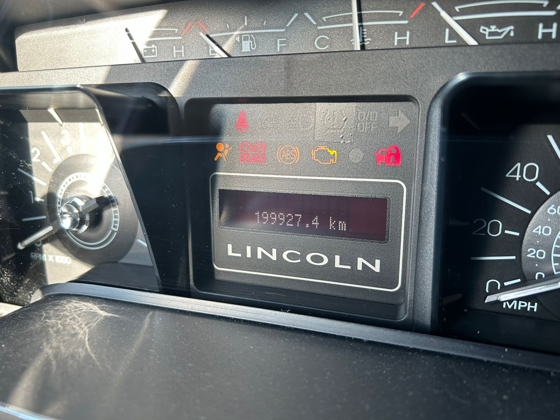 LINCOLN Navigator-image-18