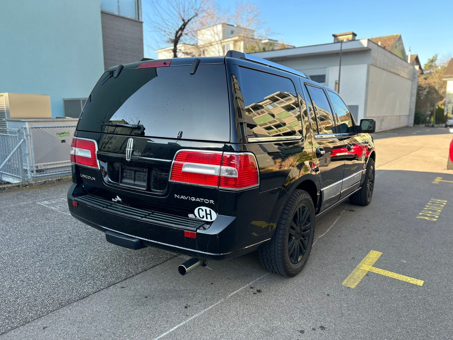 LINCOLN Navigator-image-6