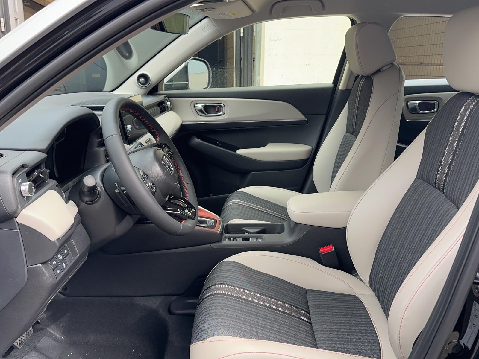 HONDA HR-V 1.5 i-MMD Advance Style-image-8
