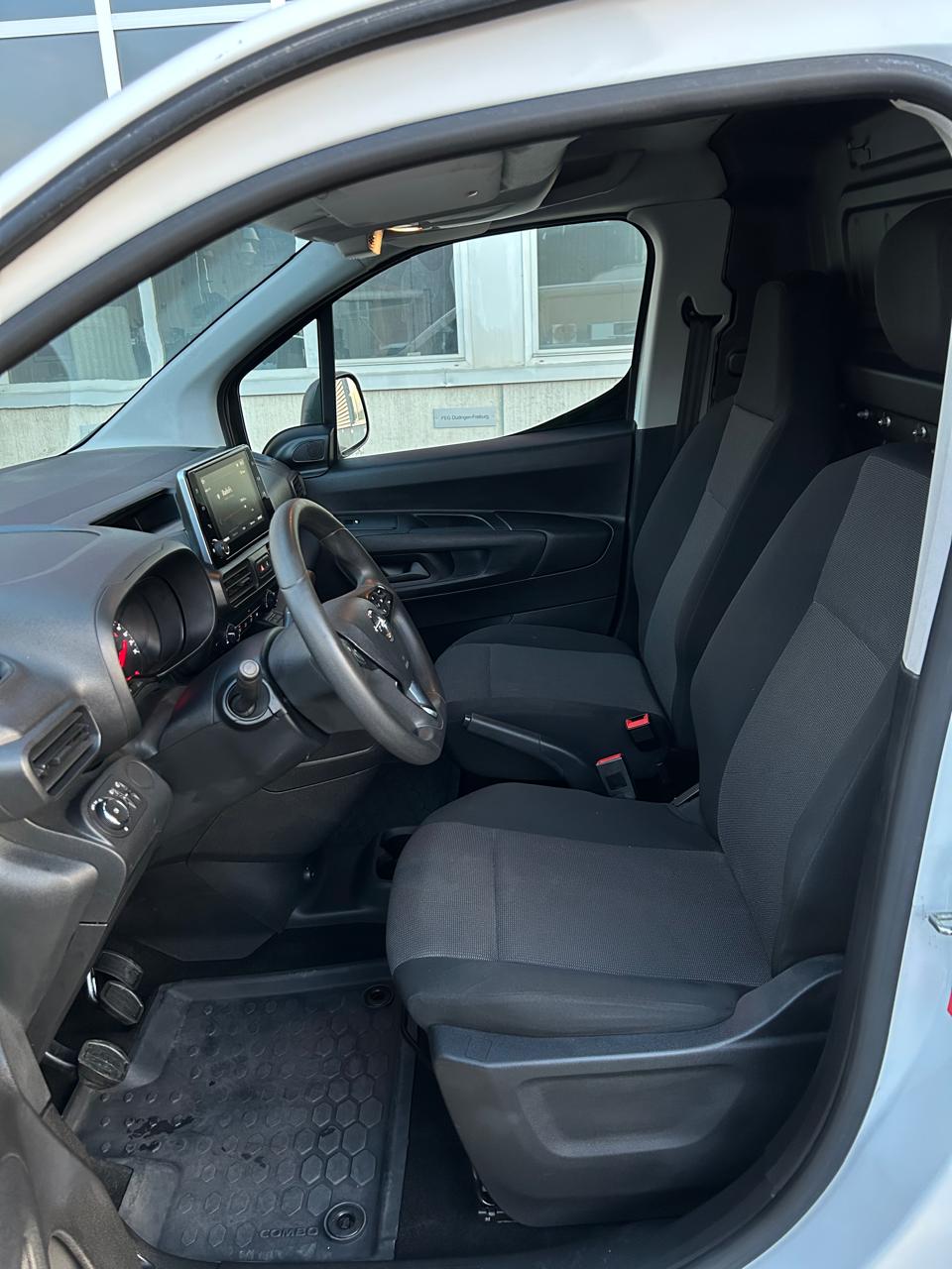 OPEL Combo 1.5 Cargo XL Enjoy s/s Erhöhte Nutzlast-image-6