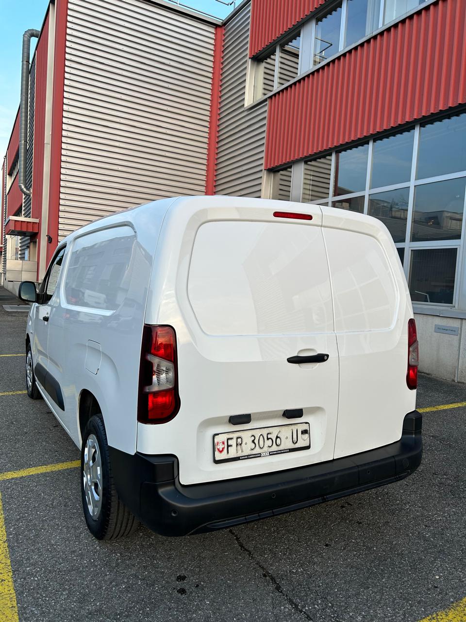 OPEL Combo 1.5 Cargo XL Enjoy s/s Erhöhte Nutzlast-image-8