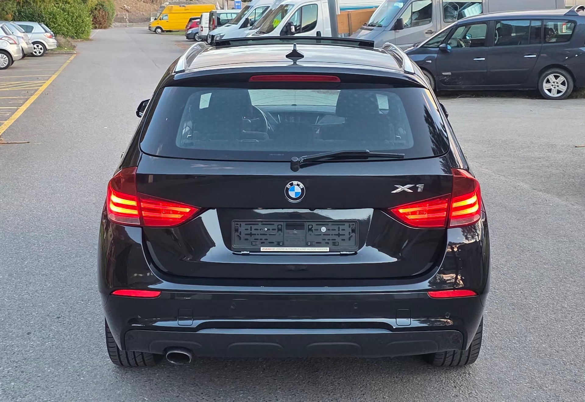 BMW X1 xDrive 20d M-Sport Packet Line Steptronic-image-3