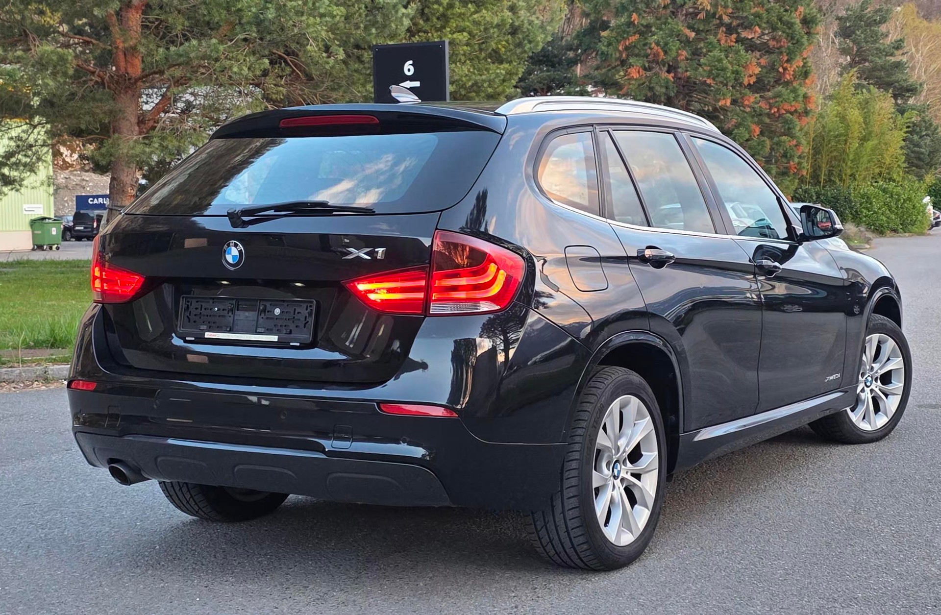 BMW X1 xDrive 20d M-Sport Packet Line Steptronic-image-2