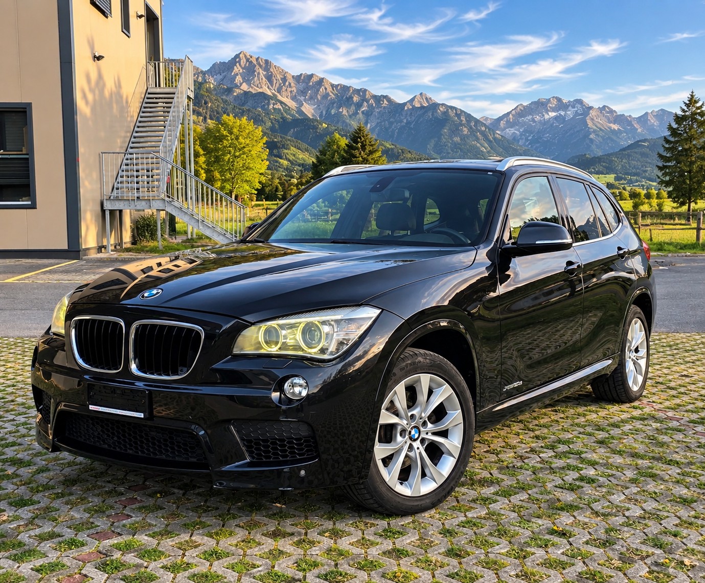 BMW X1 xDrive 20d M-Sport Packet Line Steptronic-image-7