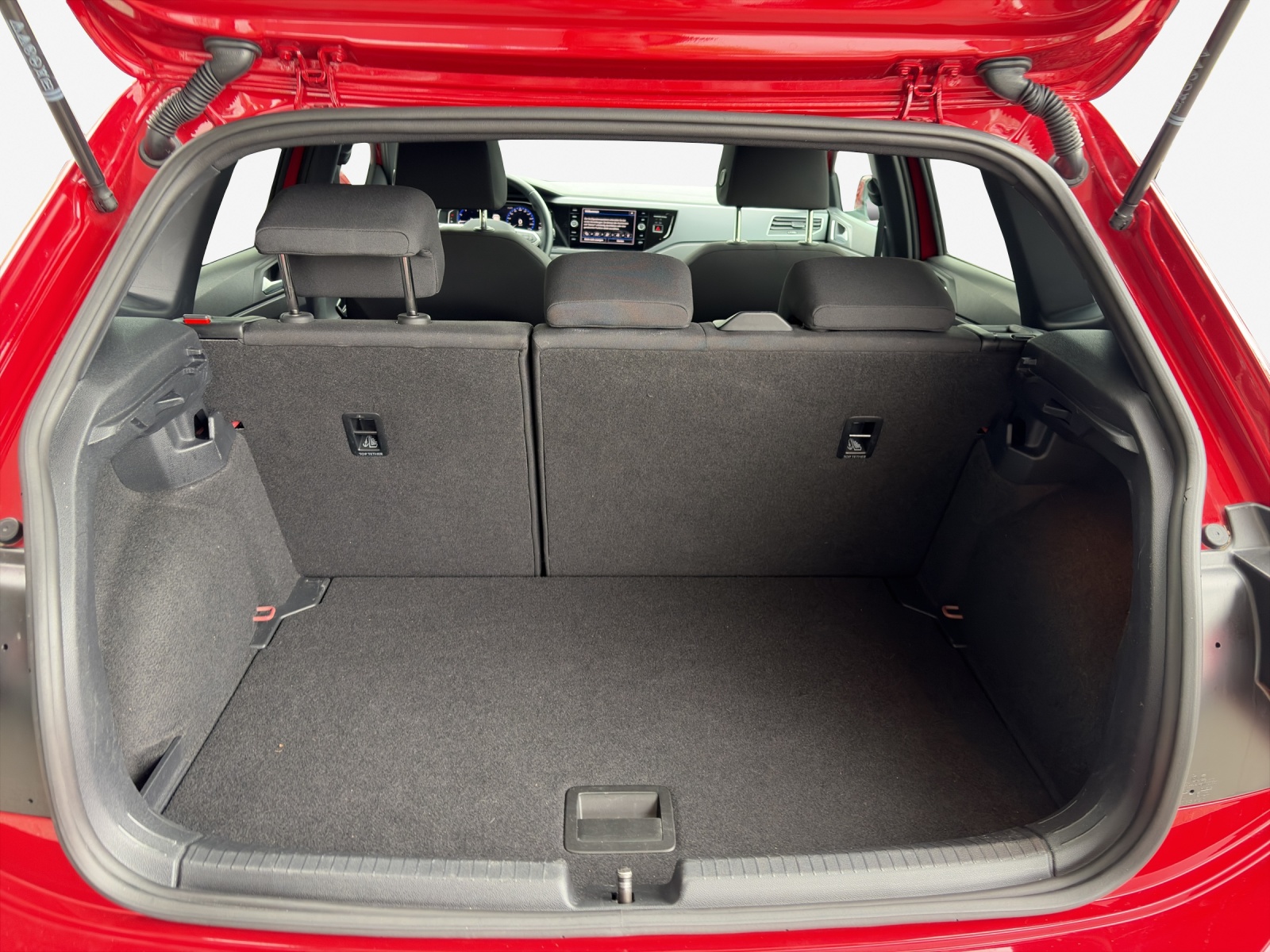 VW Polo 1.0 TSI R-Line DSG-image-12