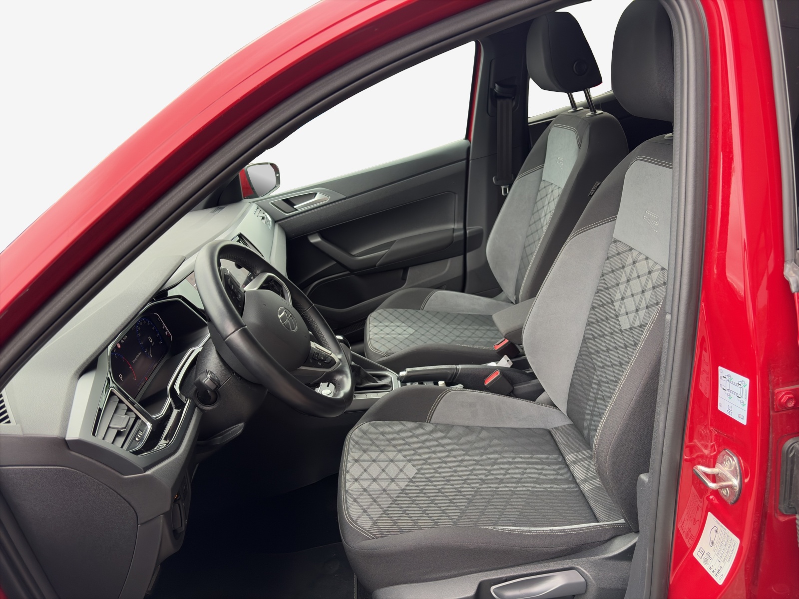 VW Polo 1.0 TSI R-Line DSG-image-7