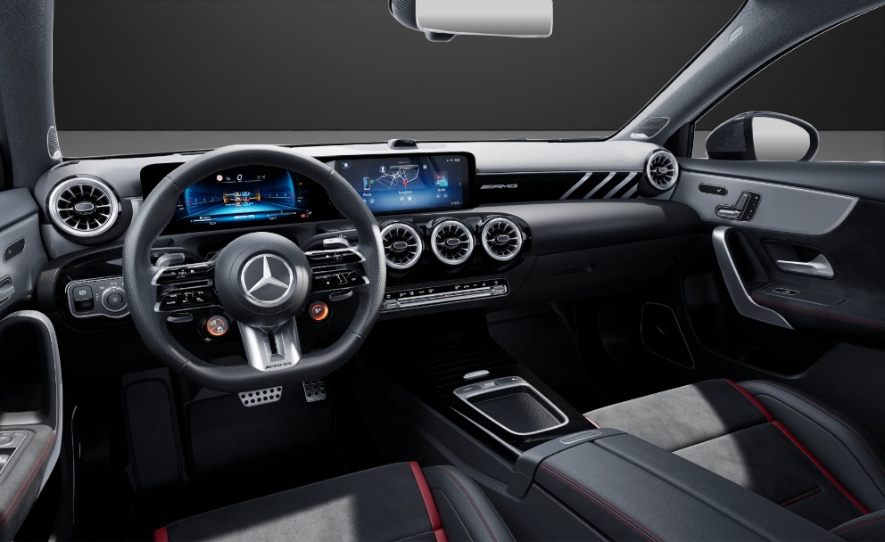 MERCEDES-BENZ A AMG 35 4Matic 8G-DCT-image-7