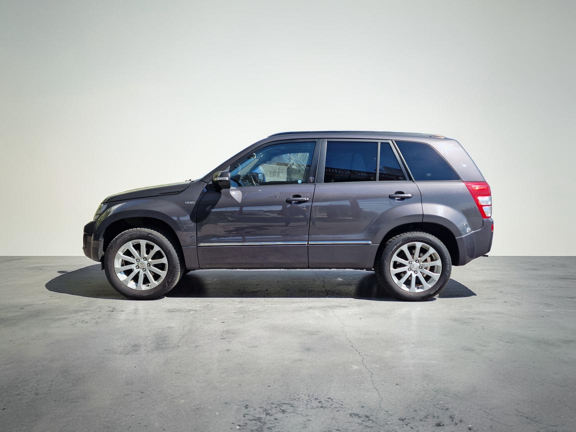SUZUKI Grand Vitara 1.9 TD Sergio Cellano 12Mt Gara MFK Neu