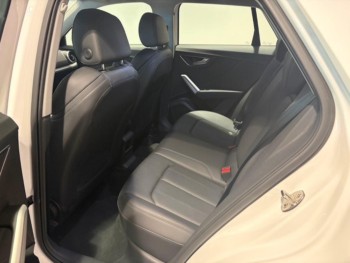 AUDI Q2 40 TFSI quattro S-tronic-image-4