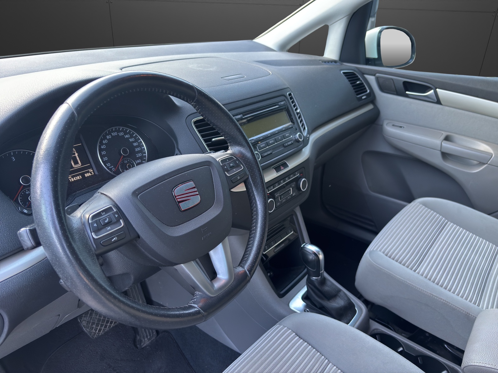 SEAT Alhambra 2.0 TDI Reference Eco DSG-image-3