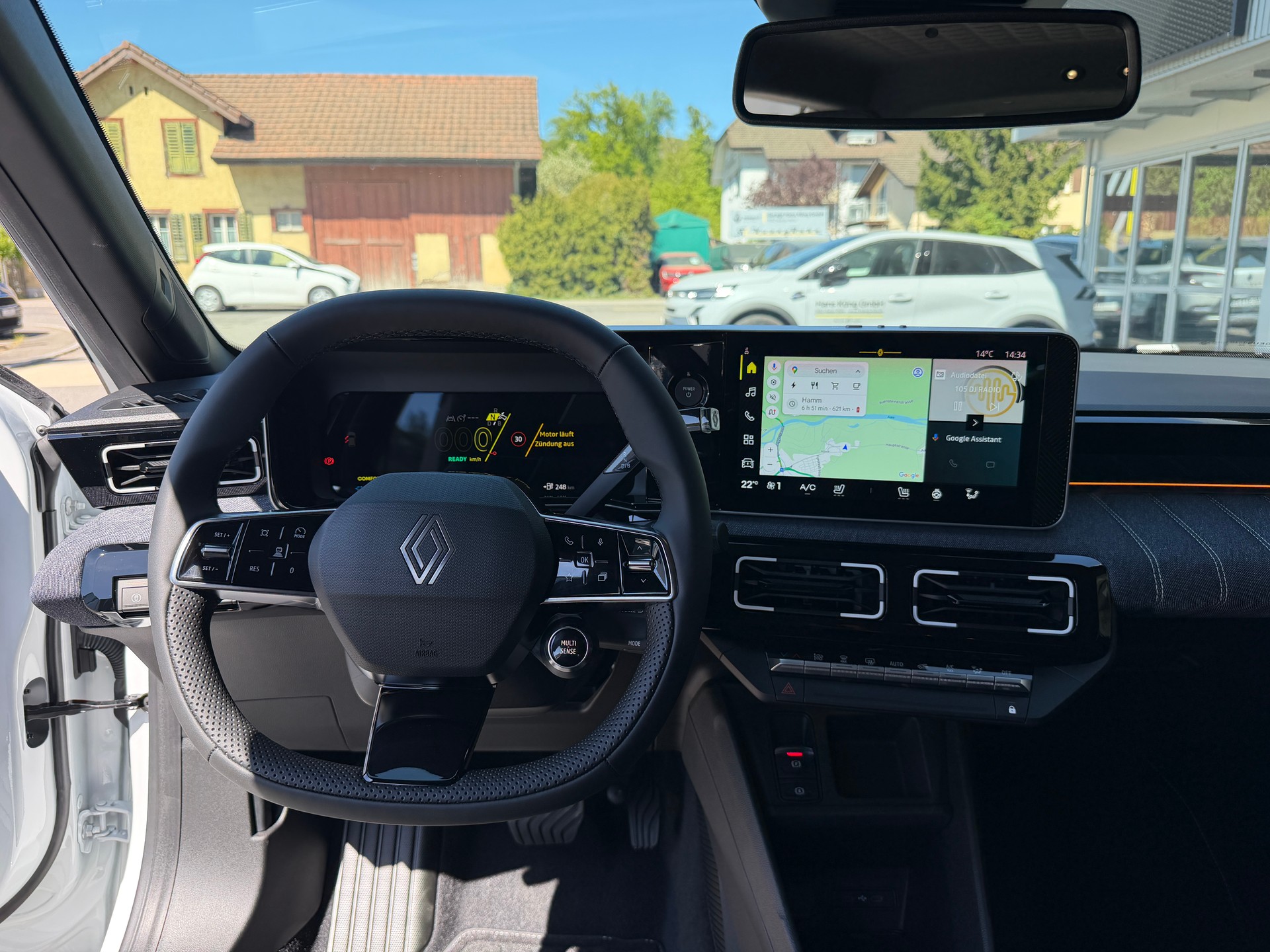 RENAULT R5 E-Tech Comfort Range techno-image-7