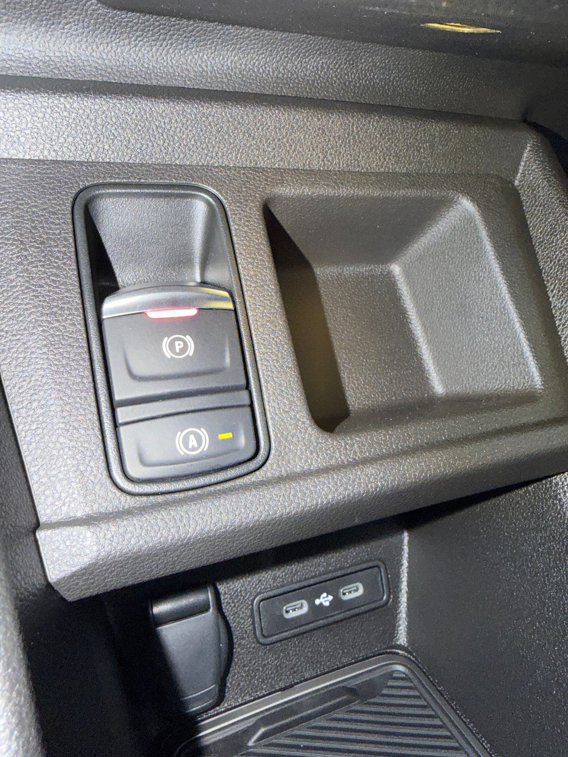 RENAULT R5 E-Tech Comfort Range techno-image-11