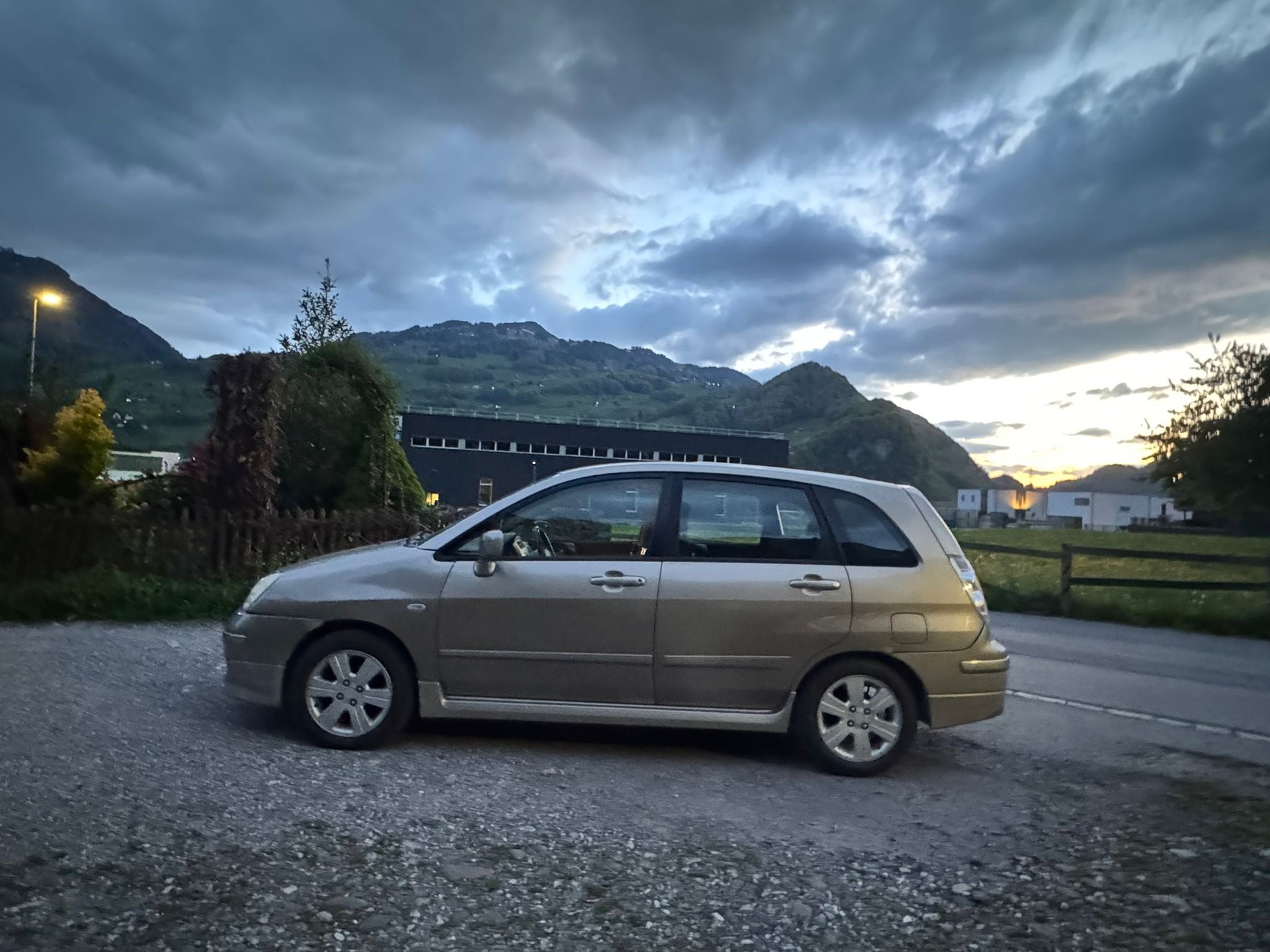 SUZUKI Liana 1.6 16V GL Top 4WD-image-3