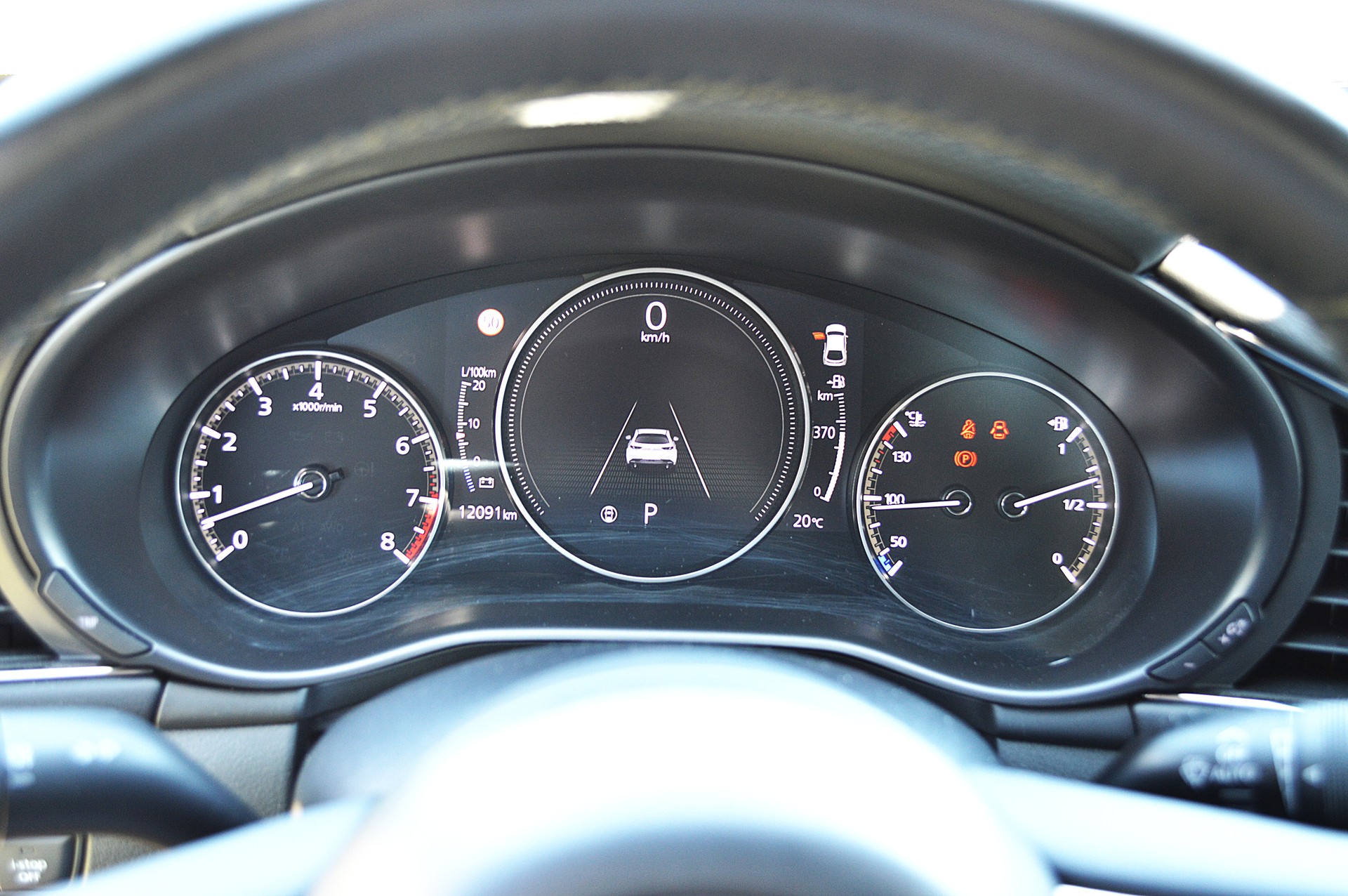 MAZDA G186 HB AT AWD (Ambition Plus)-image-10