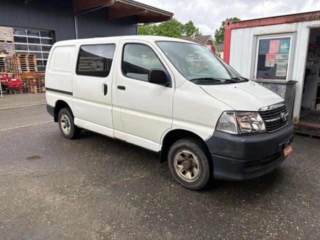 TOYOTA Hiace D-4D Kombi 4WD SWB-image-6