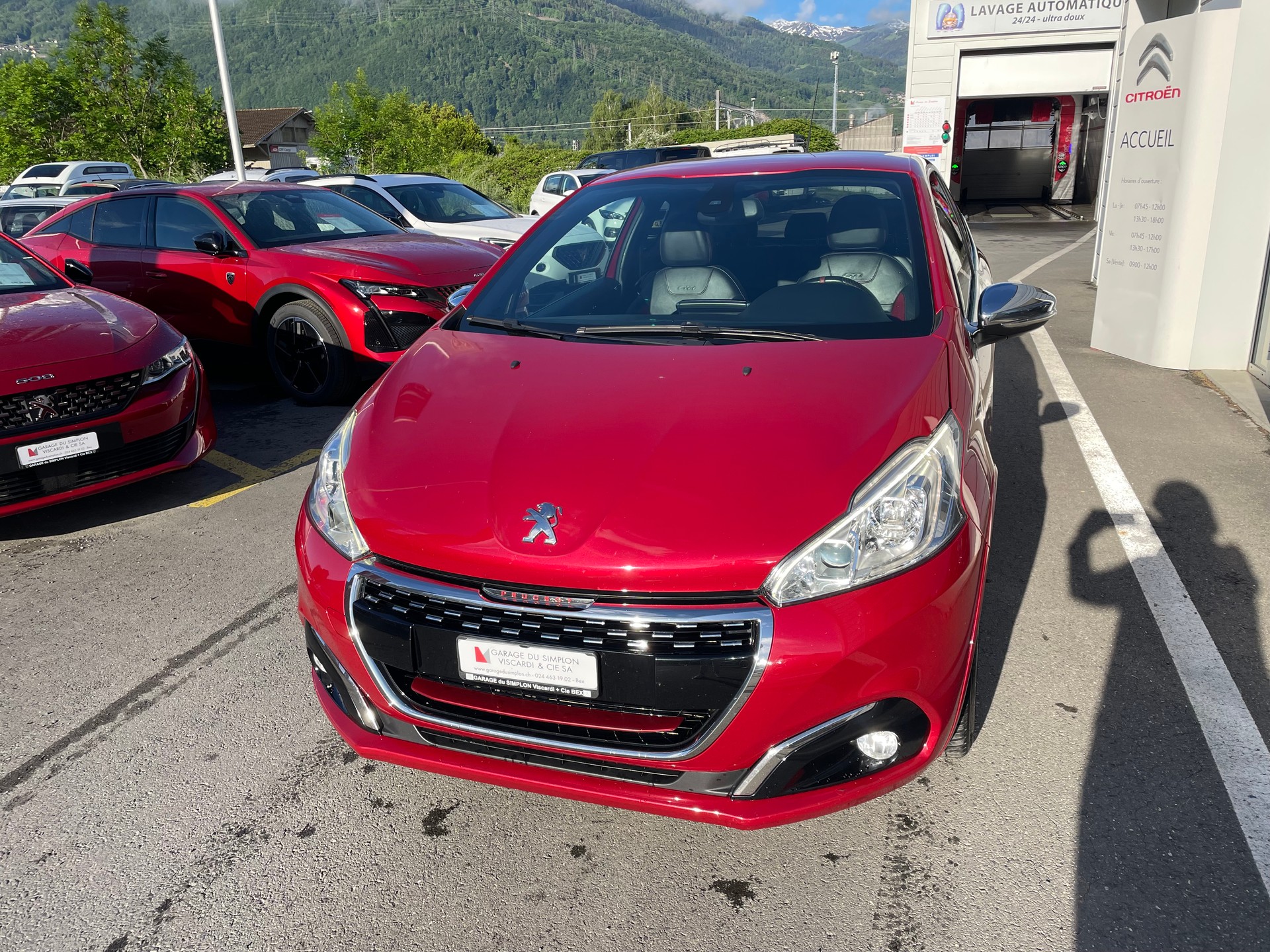 PEUGEOT 208 1.6 Turbo GTi-image-3