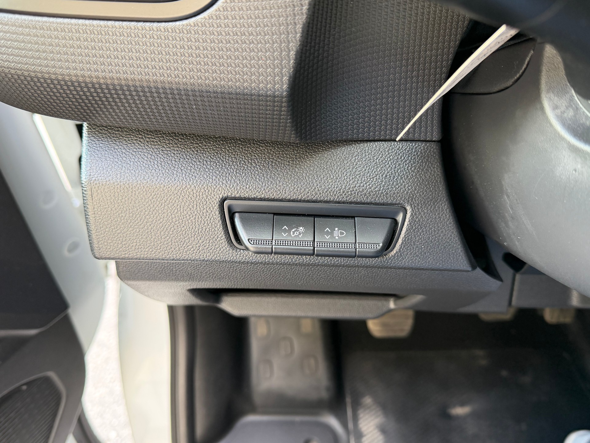 RENAULT Trafic 2.0 Blue dCi 130 Access L1H1 EN-image-12