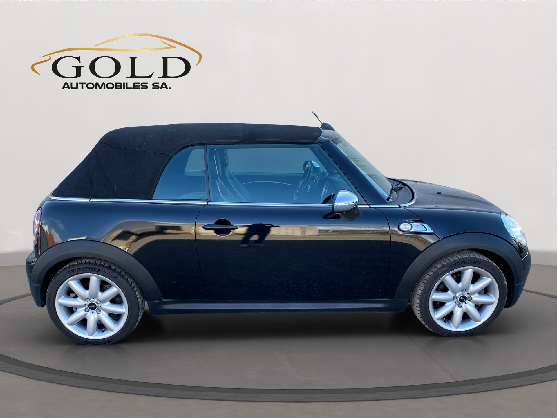 MINI Cooper S Cabriolet Steptronic-image-9