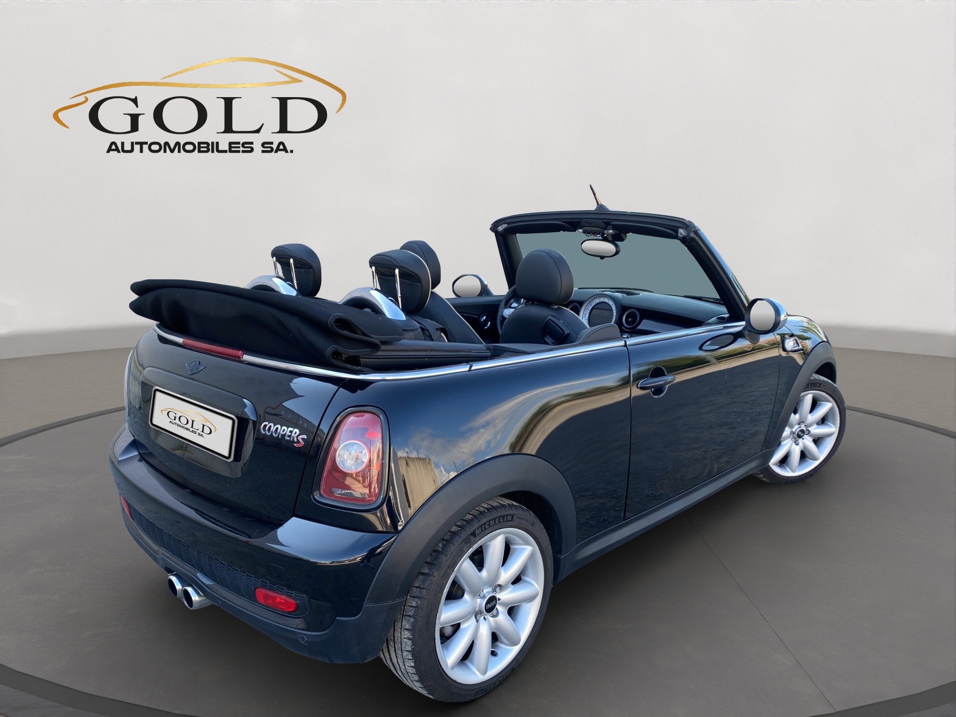 MINI Cooper S Cabriolet Steptronic-image-1