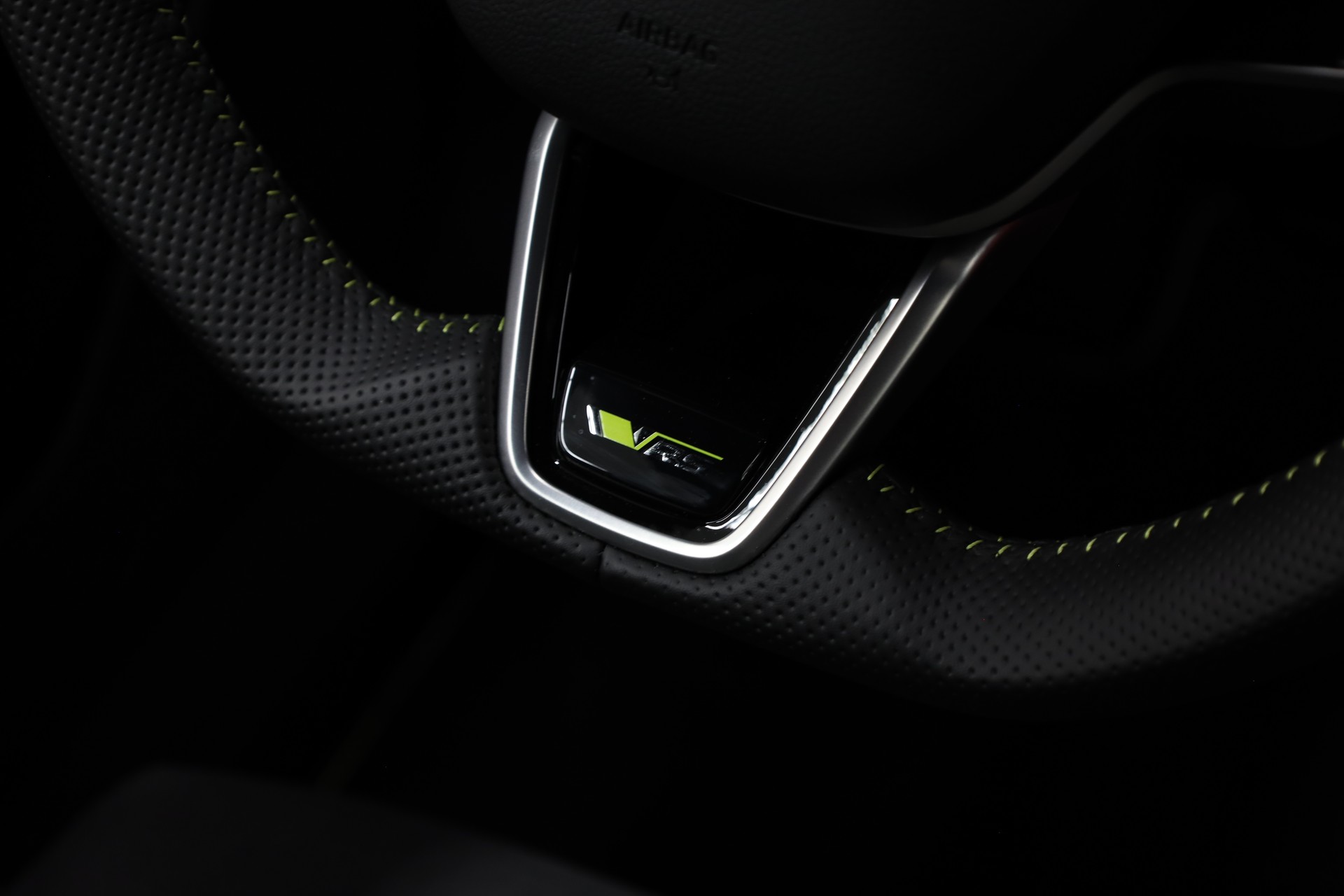 SKODA Elroq RS 4x4-image-24