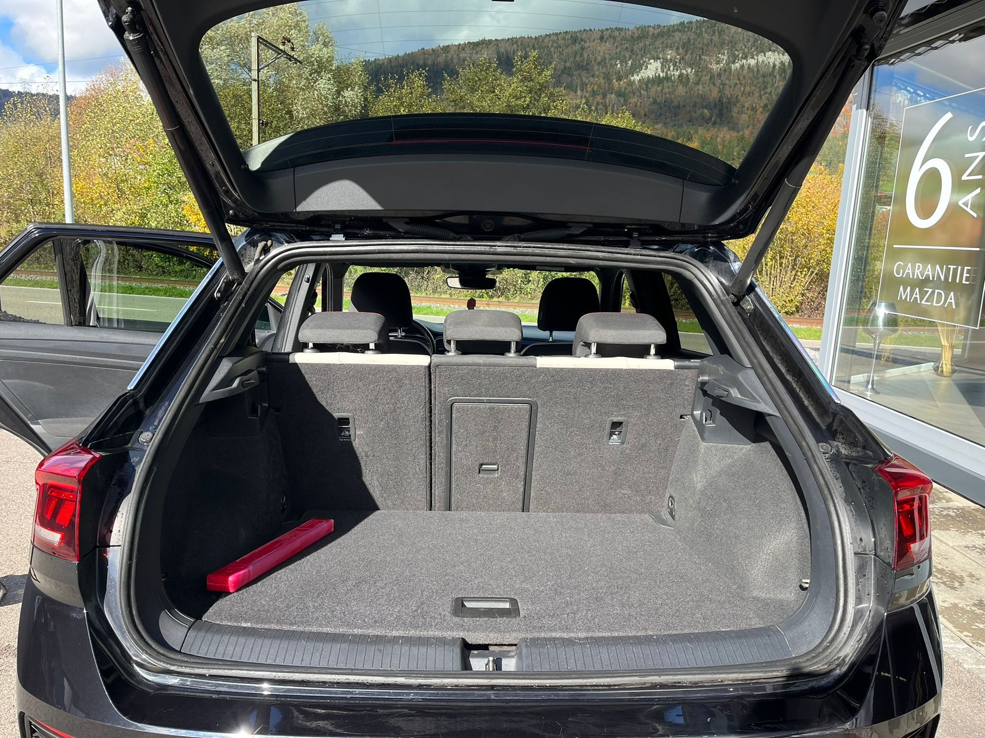 VW T-Roc 2.0 TSI Sport DSG 4Motion-image-10